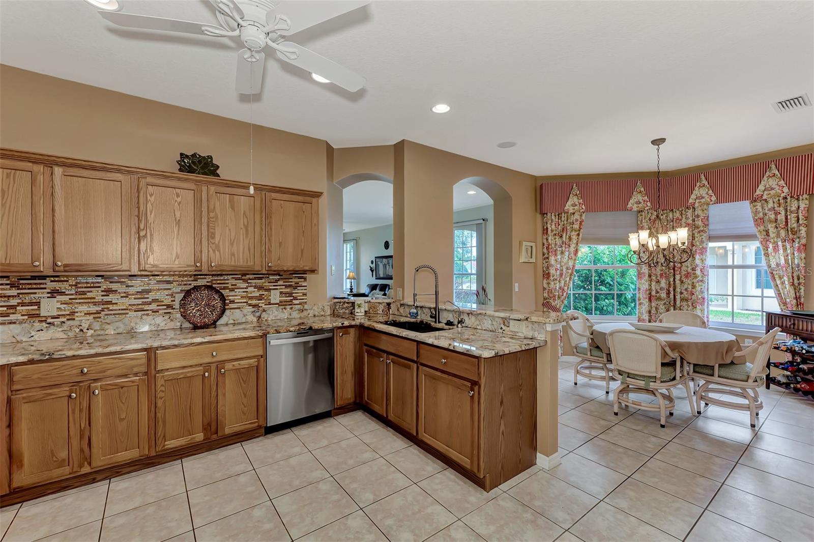 5057 WHISPERING OAKS DR, NORTH PORT, FL, 34287