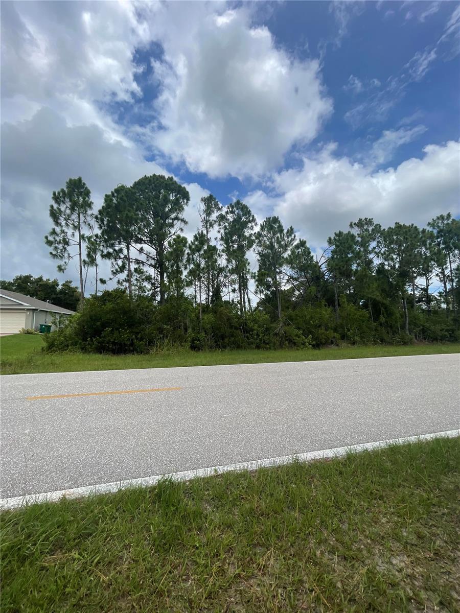 3515 GILLOT BLVD, PORT CHARLOTTE, FL, 33981