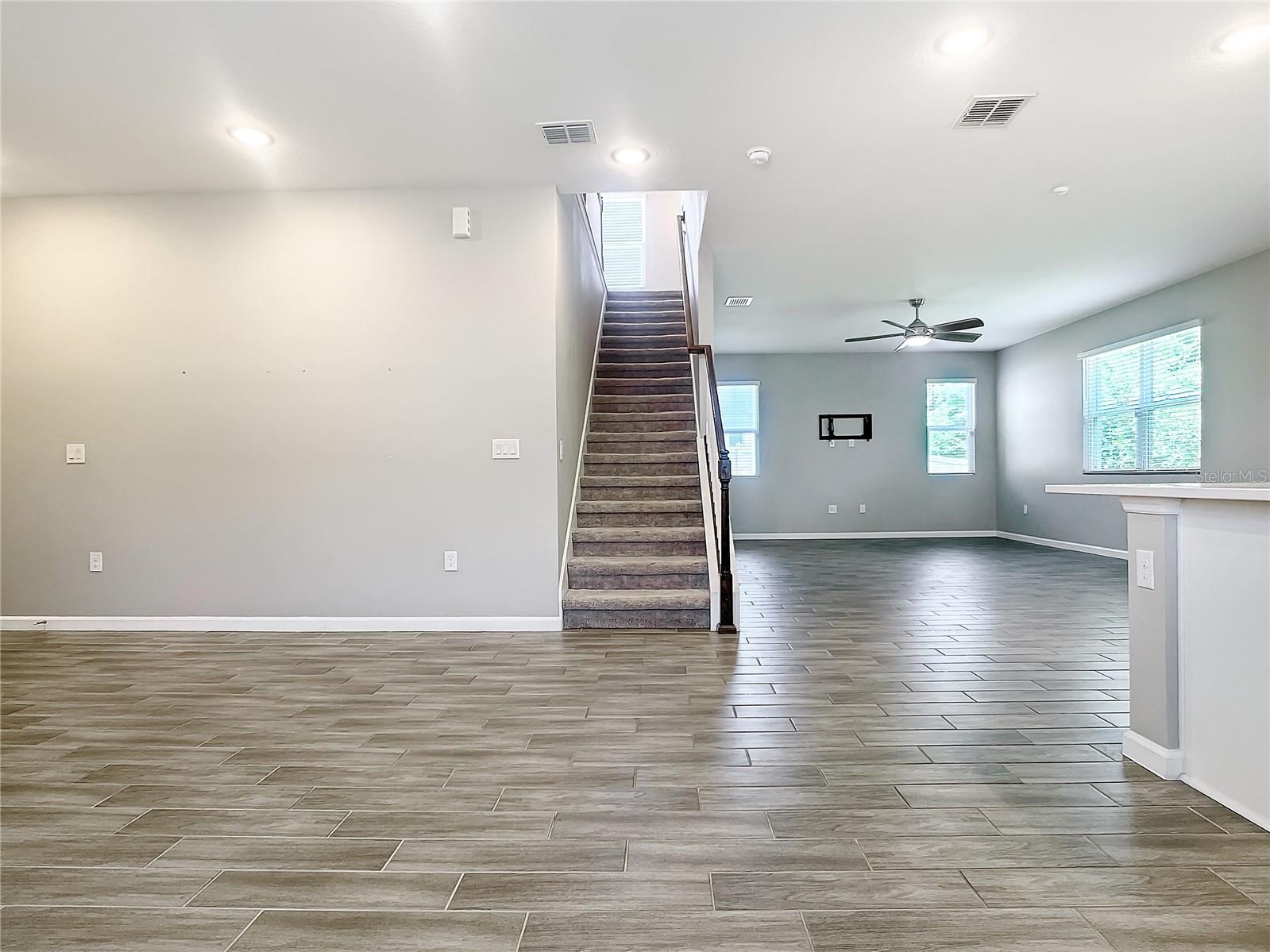 8084 CHERRYSTONE ST, LEESBURG, FL, 34748