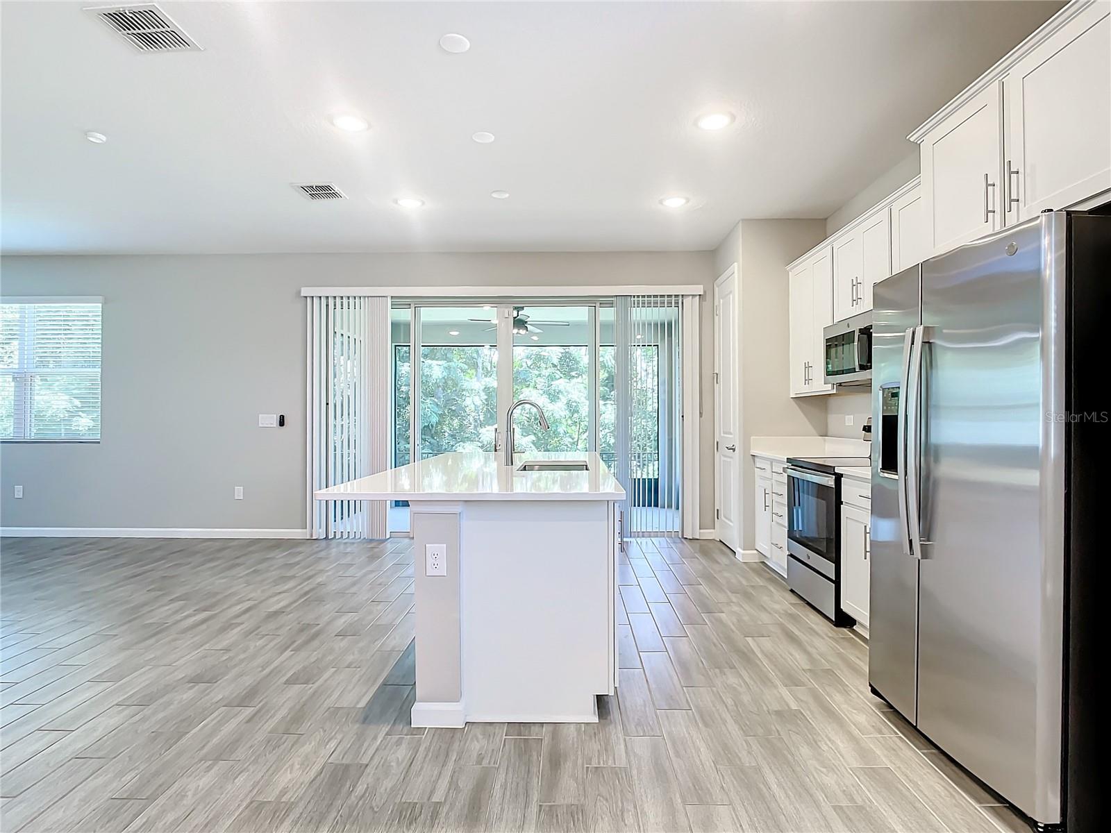 8084 CHERRYSTONE ST, LEESBURG, FL, 34748