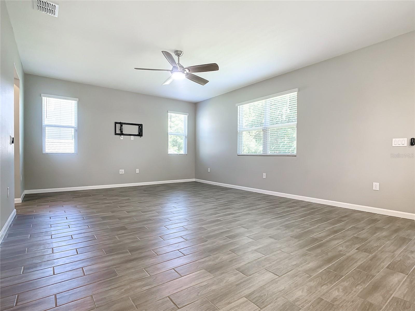 8084 CHERRYSTONE ST, LEESBURG, FL, 34748