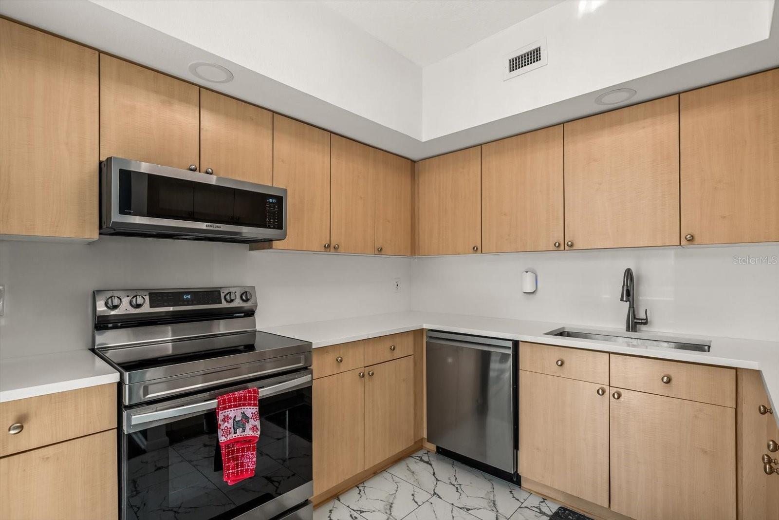 322 E CENTRAL BLVD #710, ORLANDO, FL, 32801