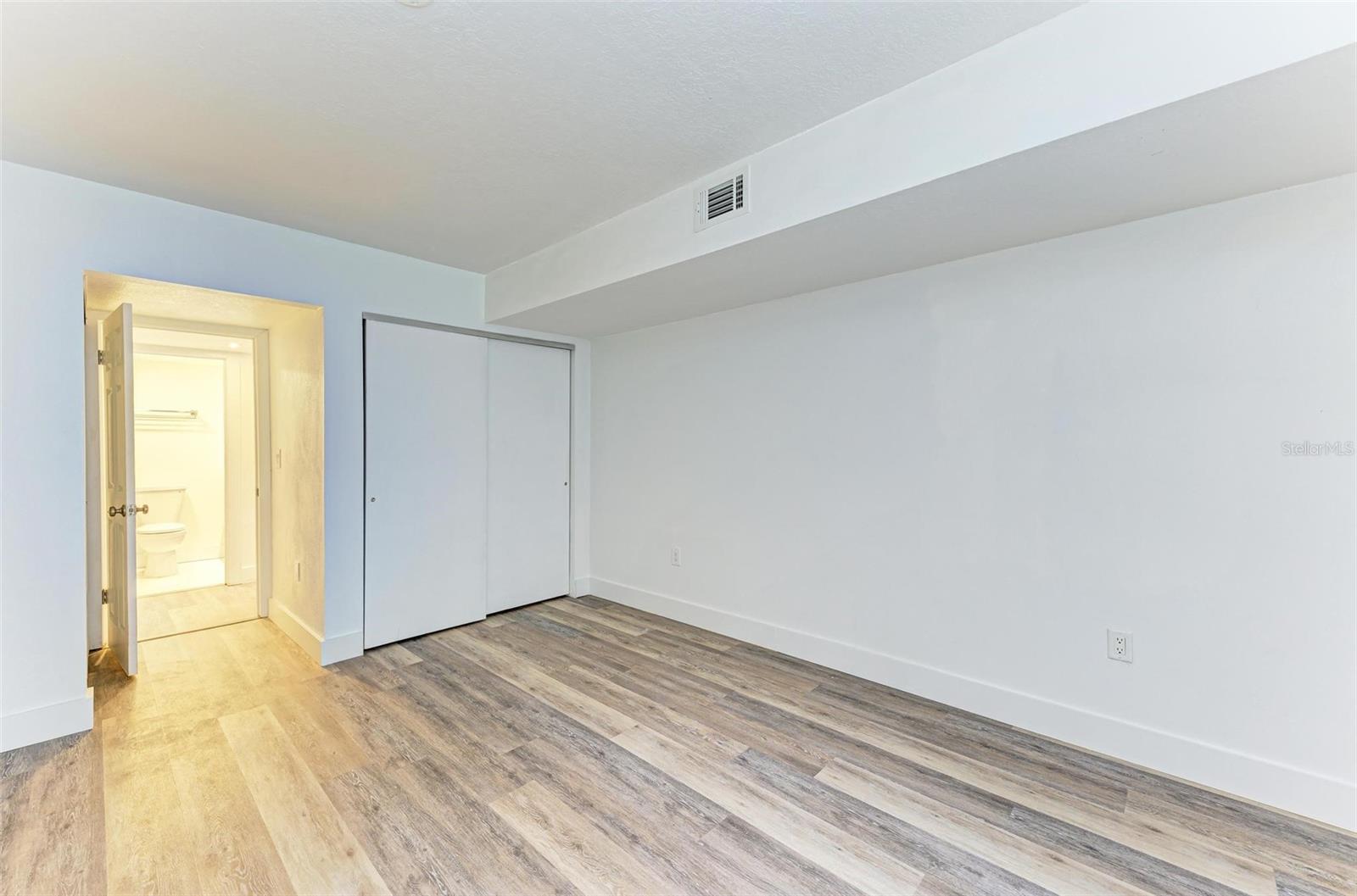 2224 BAHIA VISTA ST #E1, SARASOTA, FL, 34239