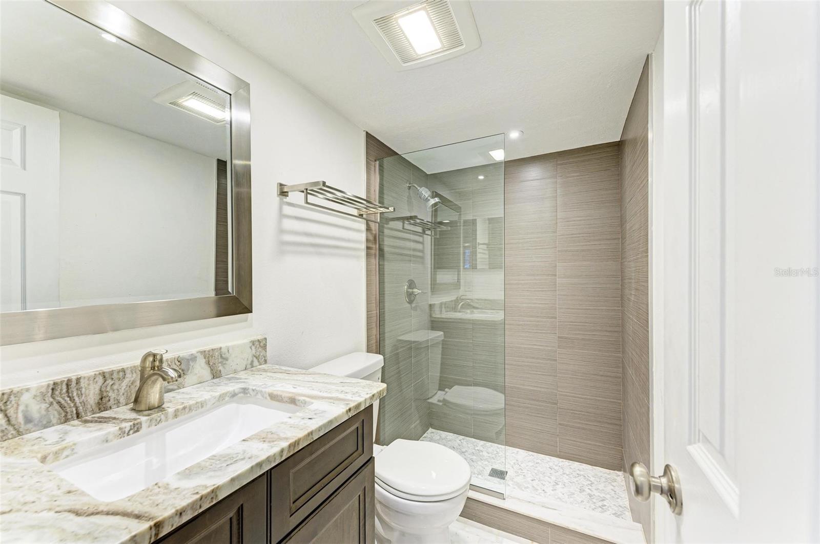 2224 BAHIA VISTA ST #E1, SARASOTA, FL, 34239