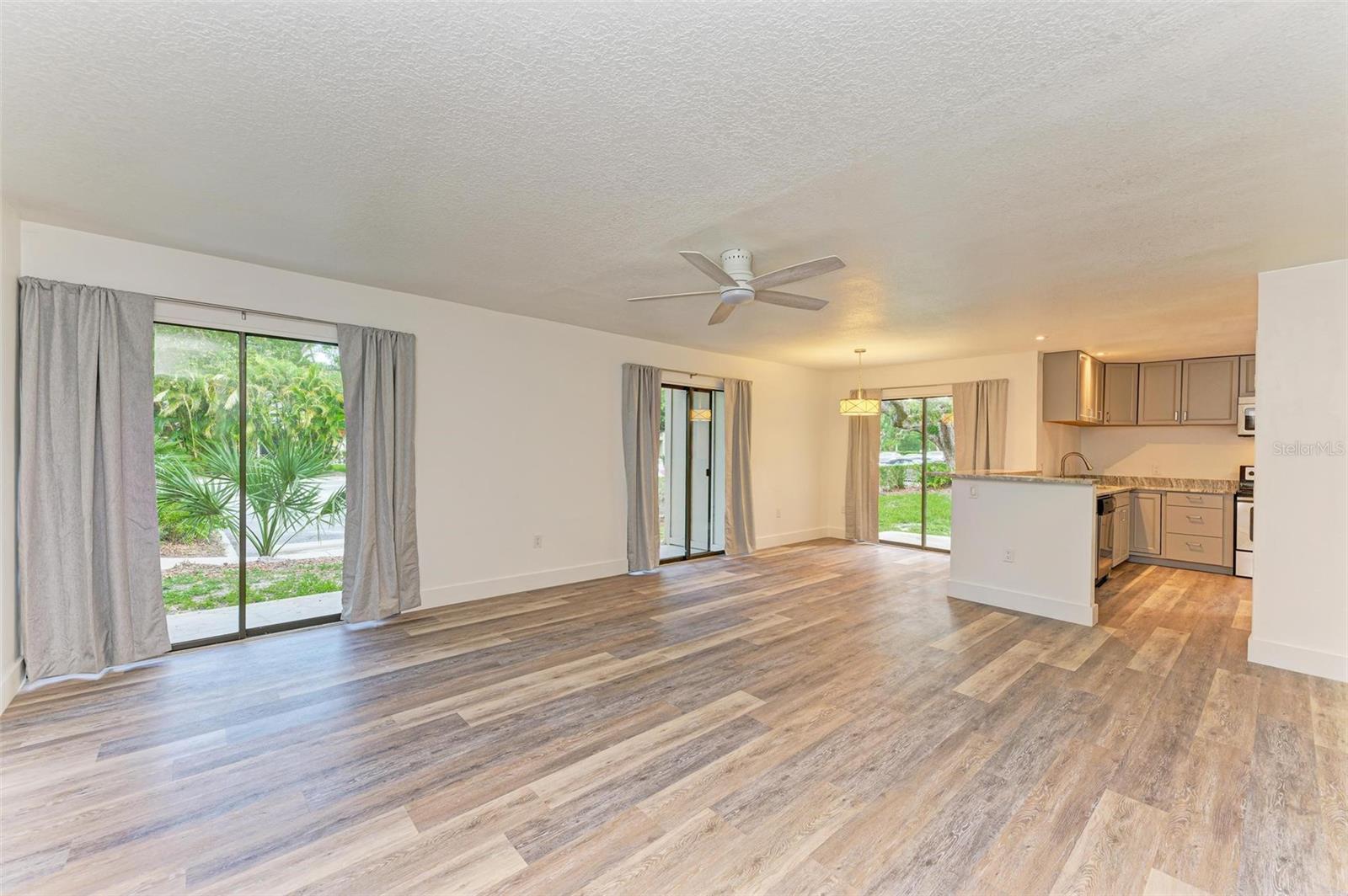 2224 BAHIA VISTA ST #E1, SARASOTA, FL, 34239