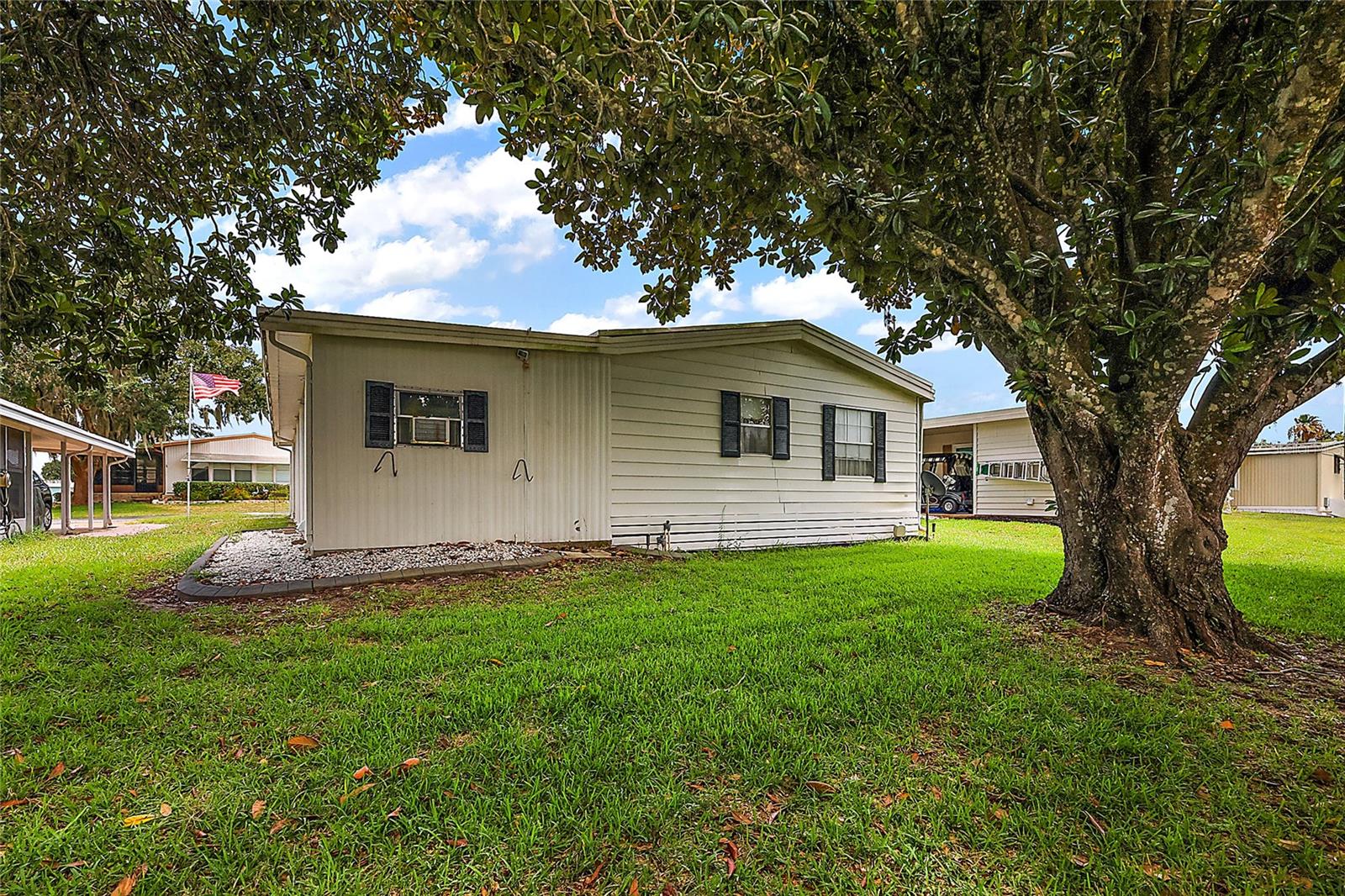 20 HILLY WAY, FRUITLAND PARK, FL, 34731