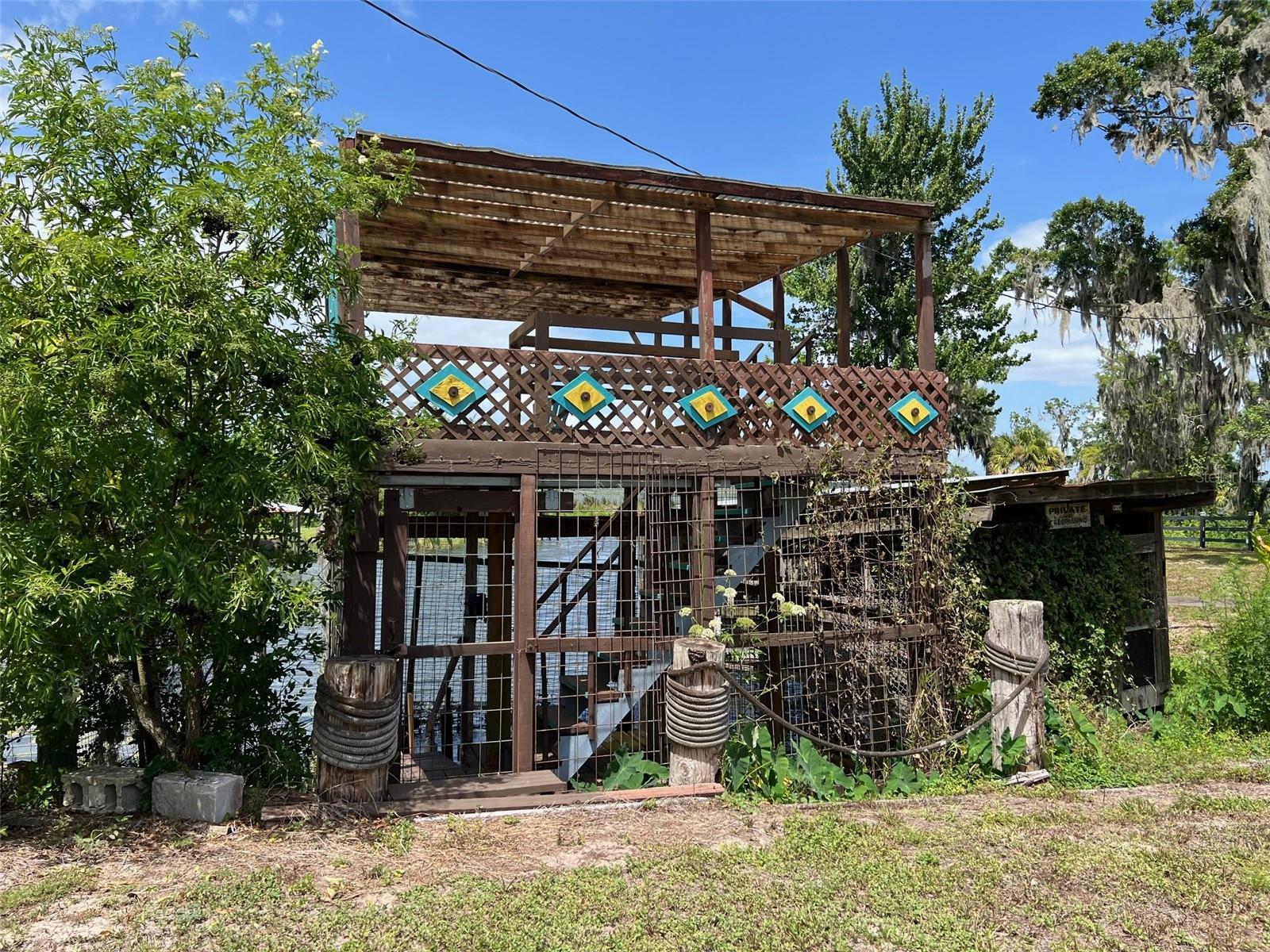 860 CR 482B, LAKE PANASOFFKEE, FL, 33538
