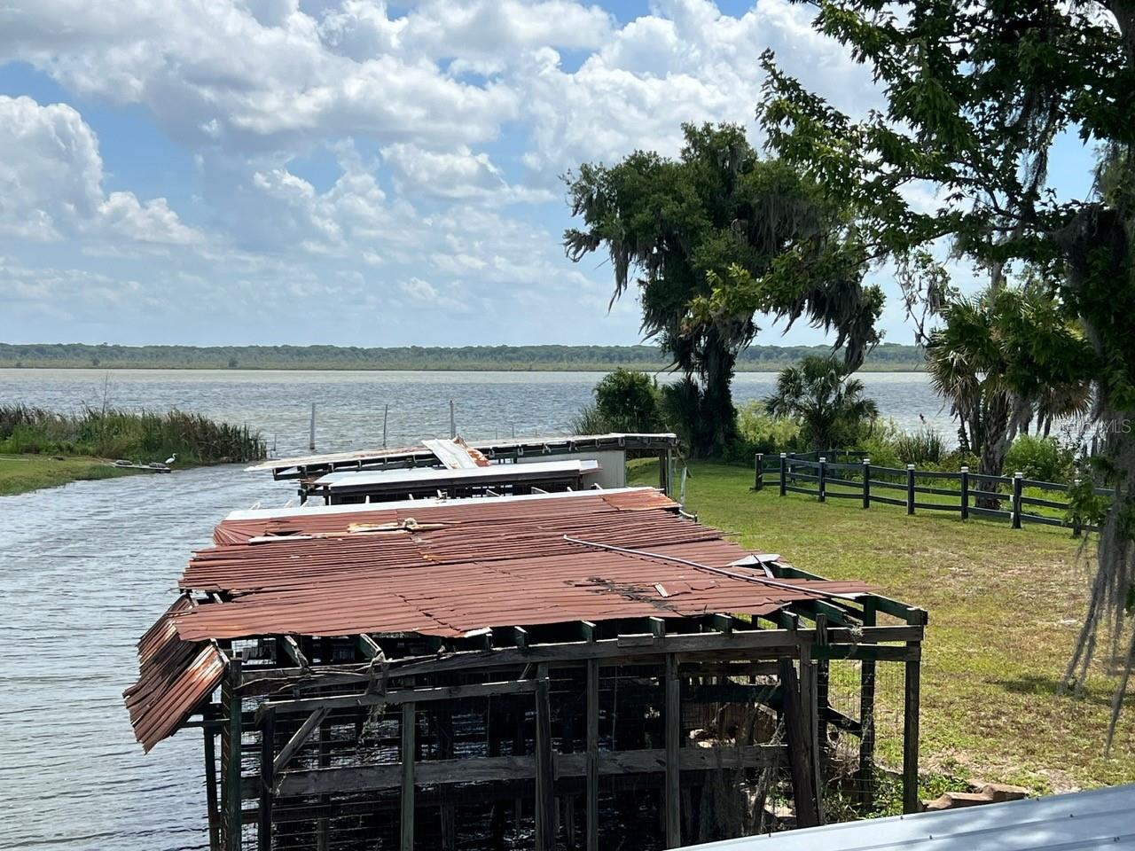 860 CR 482B, LAKE PANASOFFKEE, FL, 33538