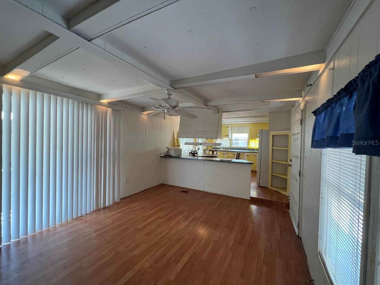 860 CR 482B, LAKE PANASOFFKEE, FL, 33538