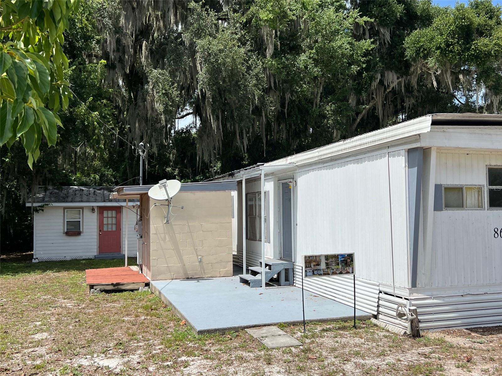 860 CR 482B, LAKE PANASOFFKEE, FL, 33538
