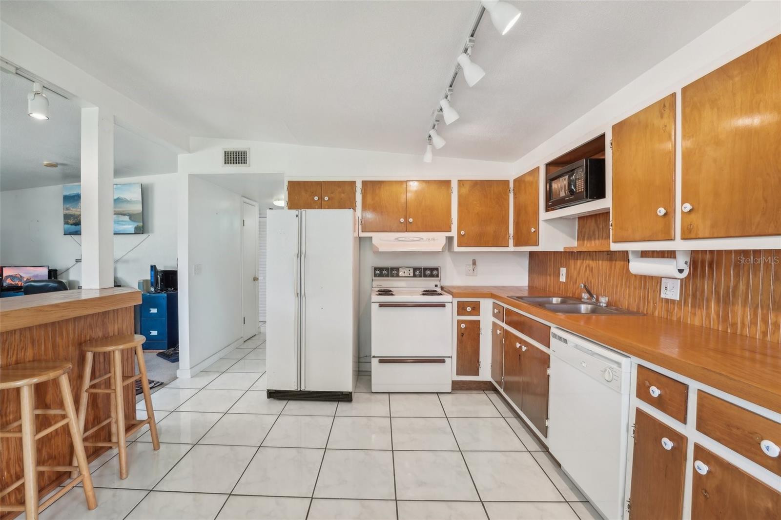 2191 BRADFORD ST, CLEARWATER, FL, 33760