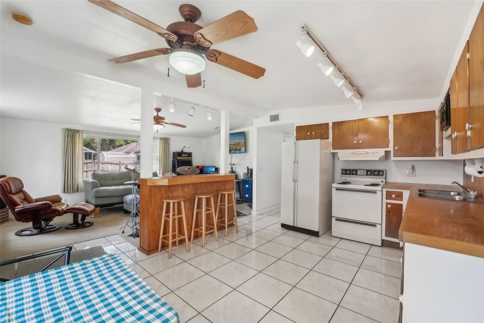 2191 BRADFORD ST, CLEARWATER, FL, 33760