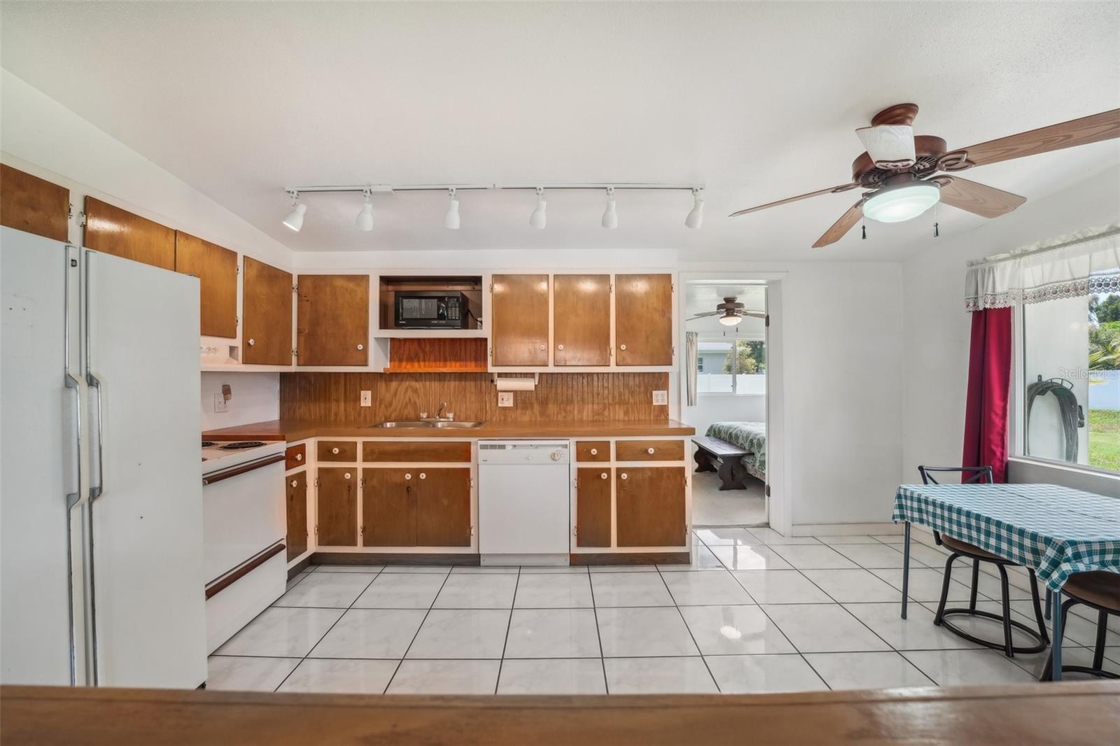 2191 BRADFORD ST, CLEARWATER, FL, 33760