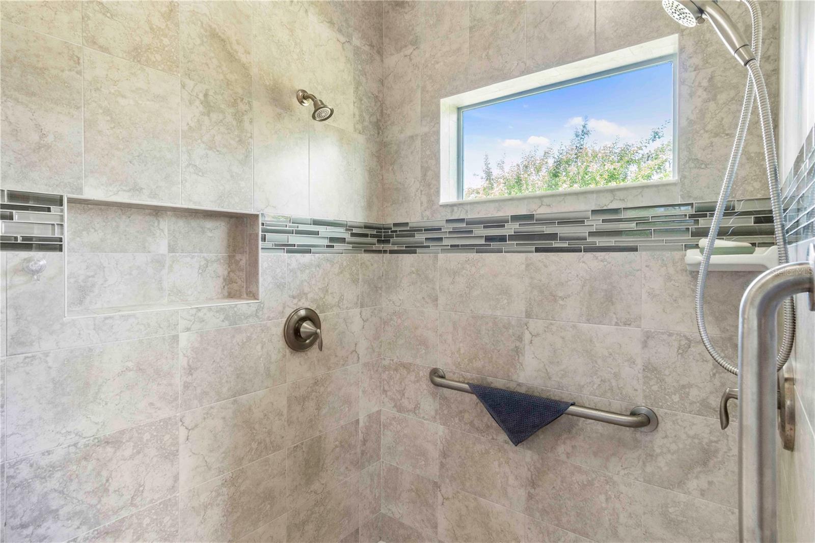 184 ALBATROSS RD, ROTONDA WEST, FL, 33947