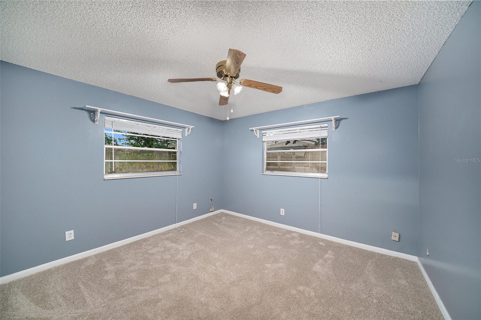 406 S PEBBLE BEACH BLVD, SUN CITY CENTER, FL, 33573