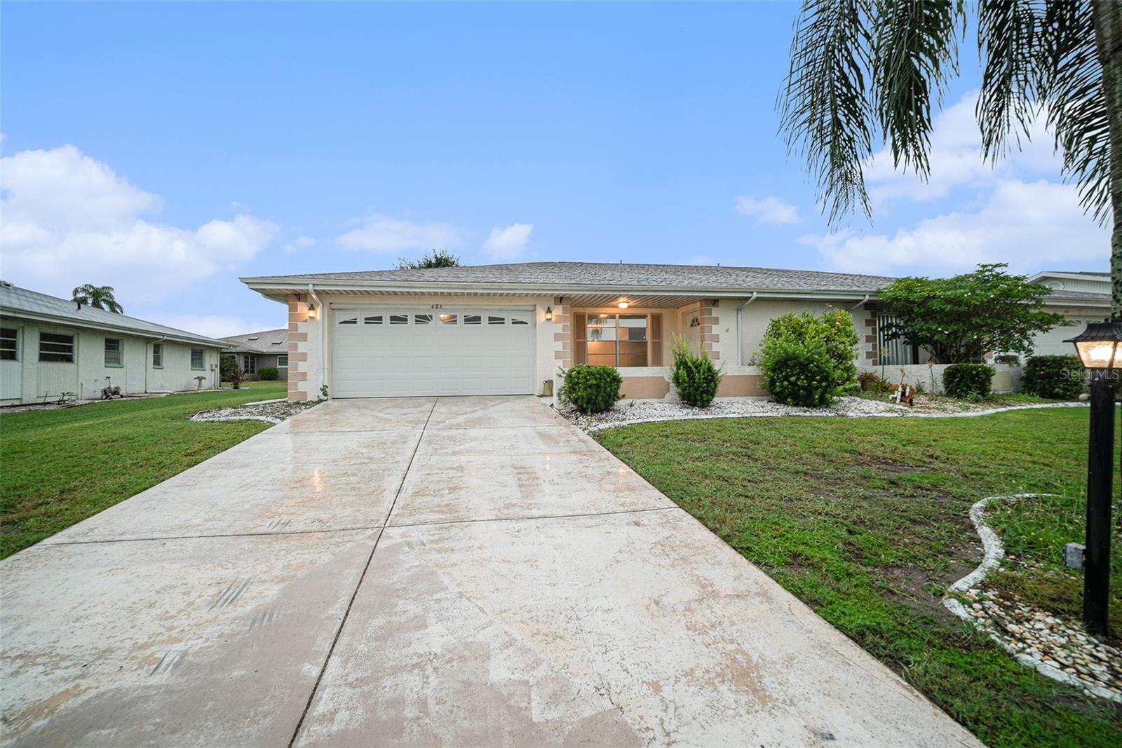 406 S PEBBLE BEACH BLVD, SUN CITY CENTER, FL, 33573