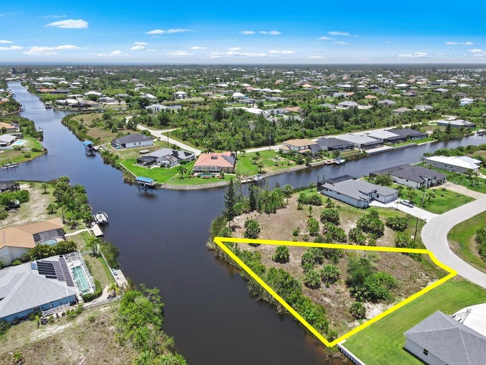 14354 PORT HURON AVE, PORT CHARLOTTE, FL, 33981