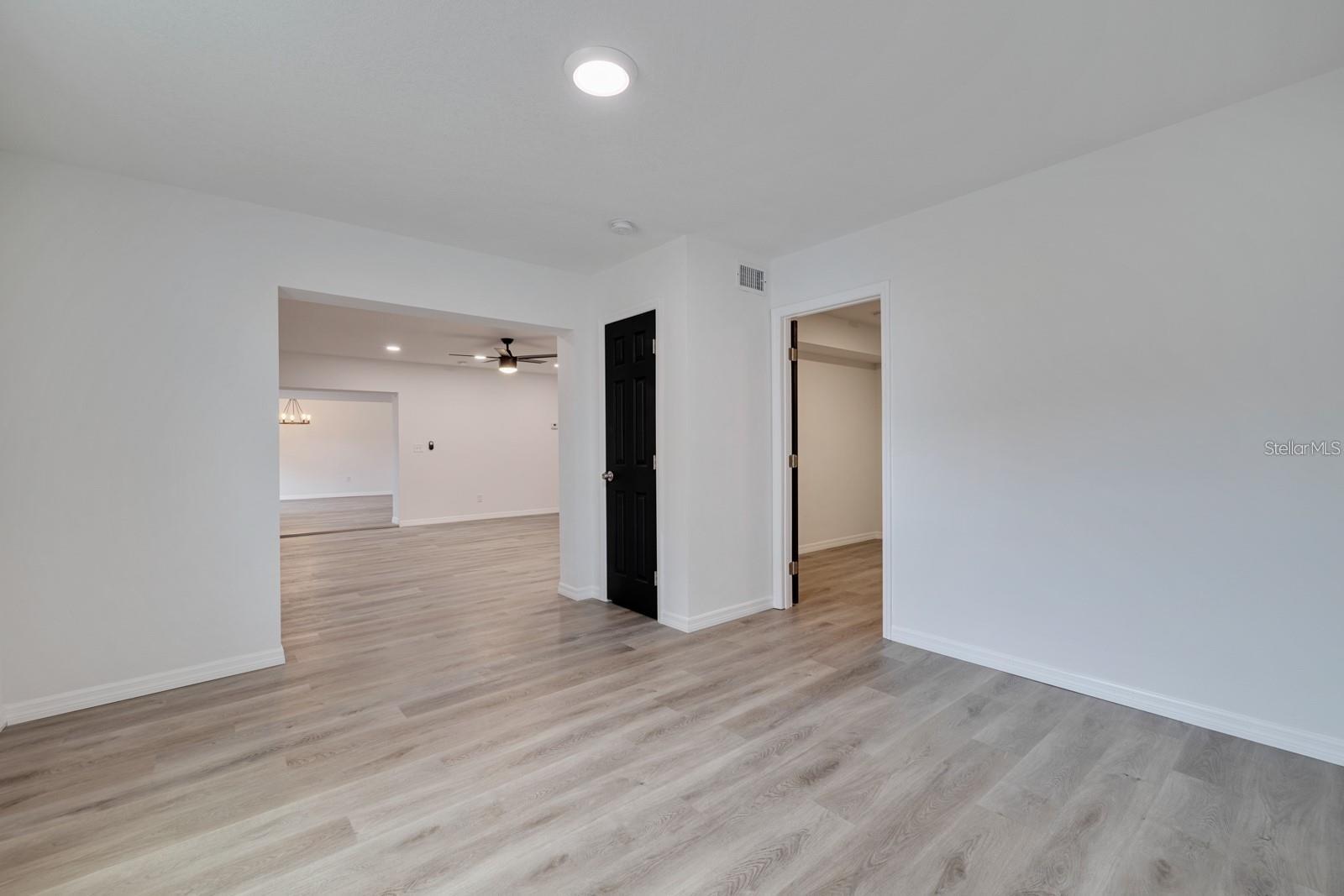 2596 52ND AVE N, ST PETERSBURG, FL, 33714