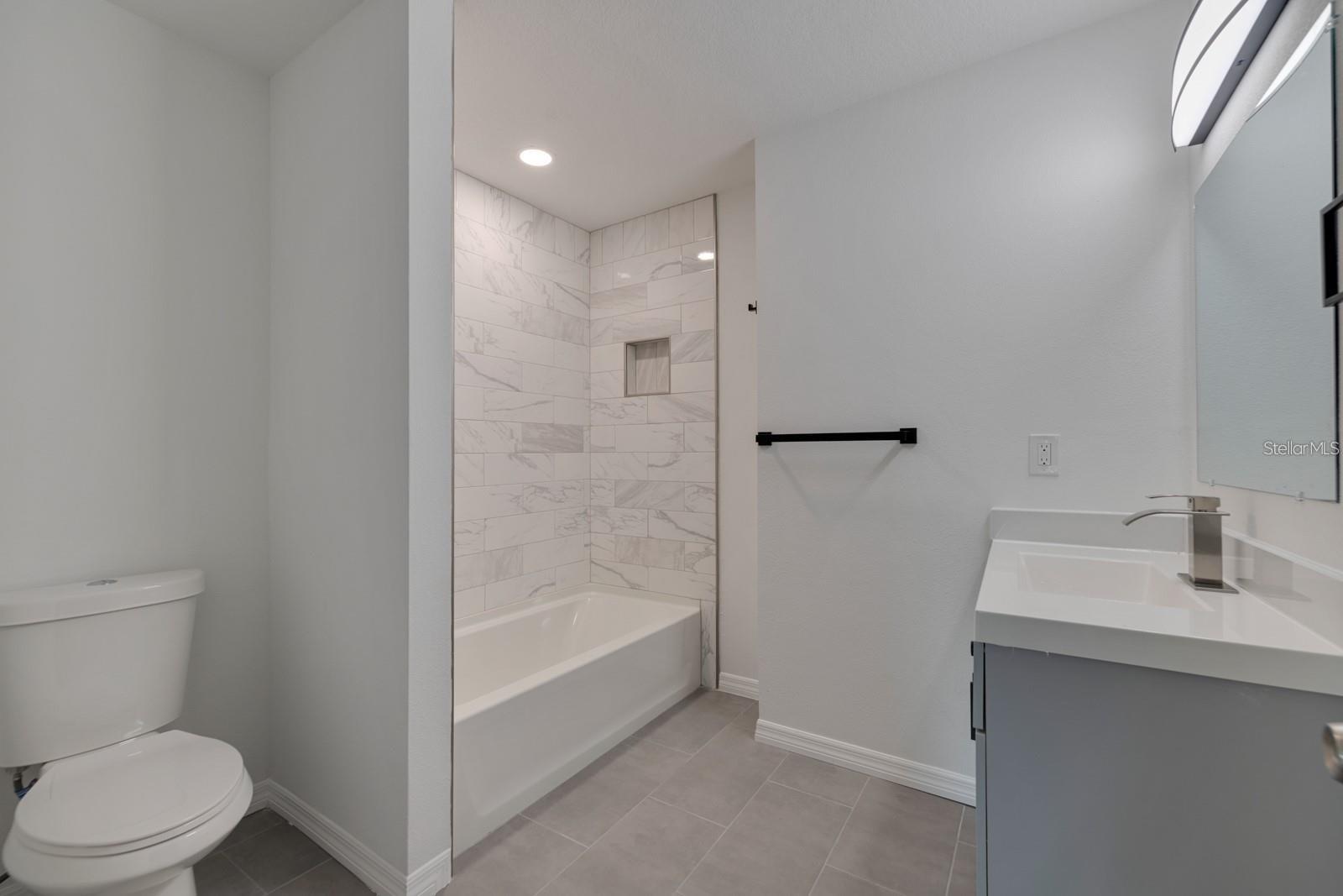 2596 52ND AVE N, ST PETERSBURG, FL, 33714