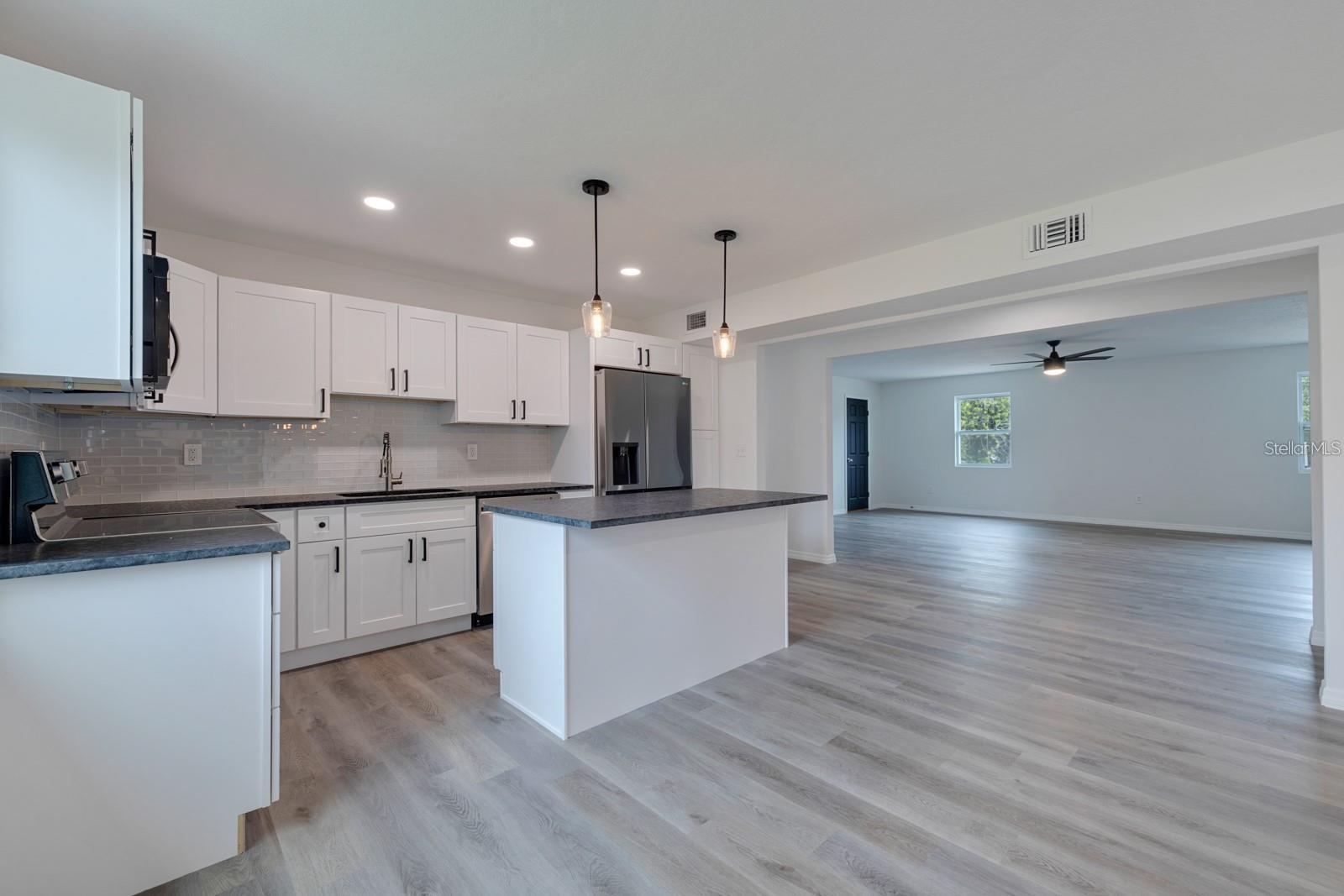 2596 52ND AVE N, ST PETERSBURG, FL, 33714