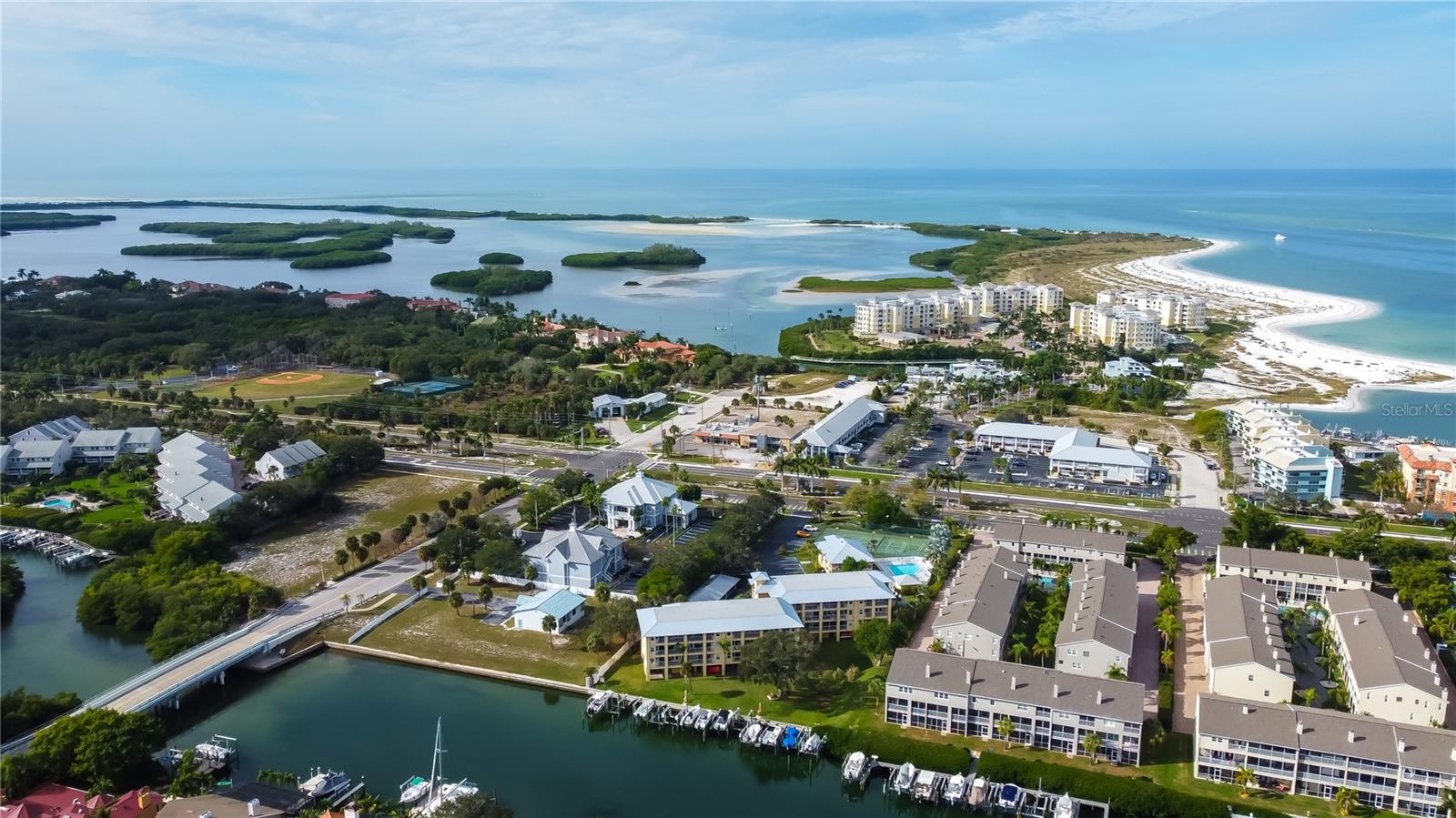 1125 PINELLAS BAYWAY S #304, ST PETERSBURG, FL, 33715