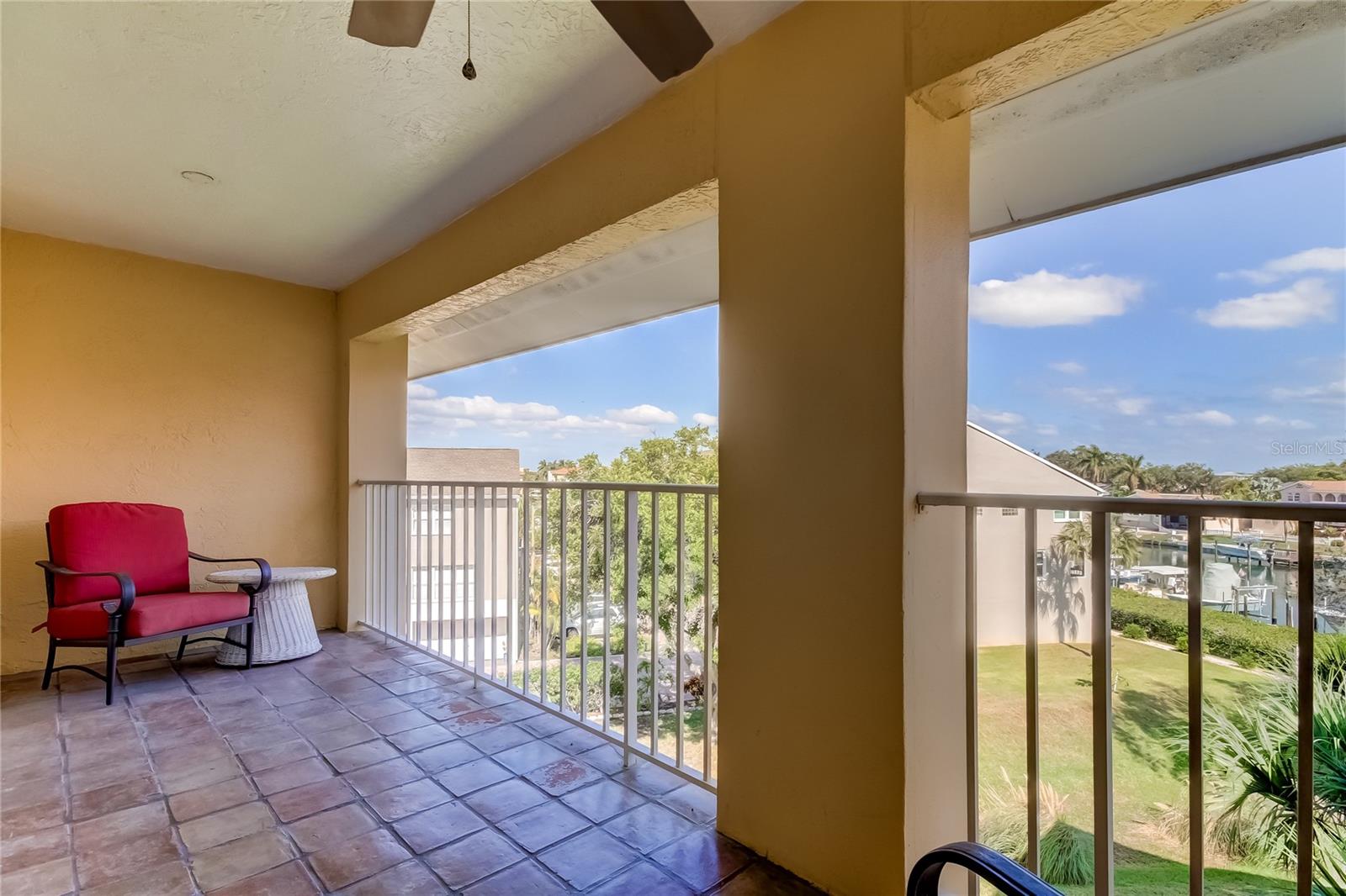 1125 PINELLAS BAYWAY S #304, ST PETERSBURG, FL, 33715