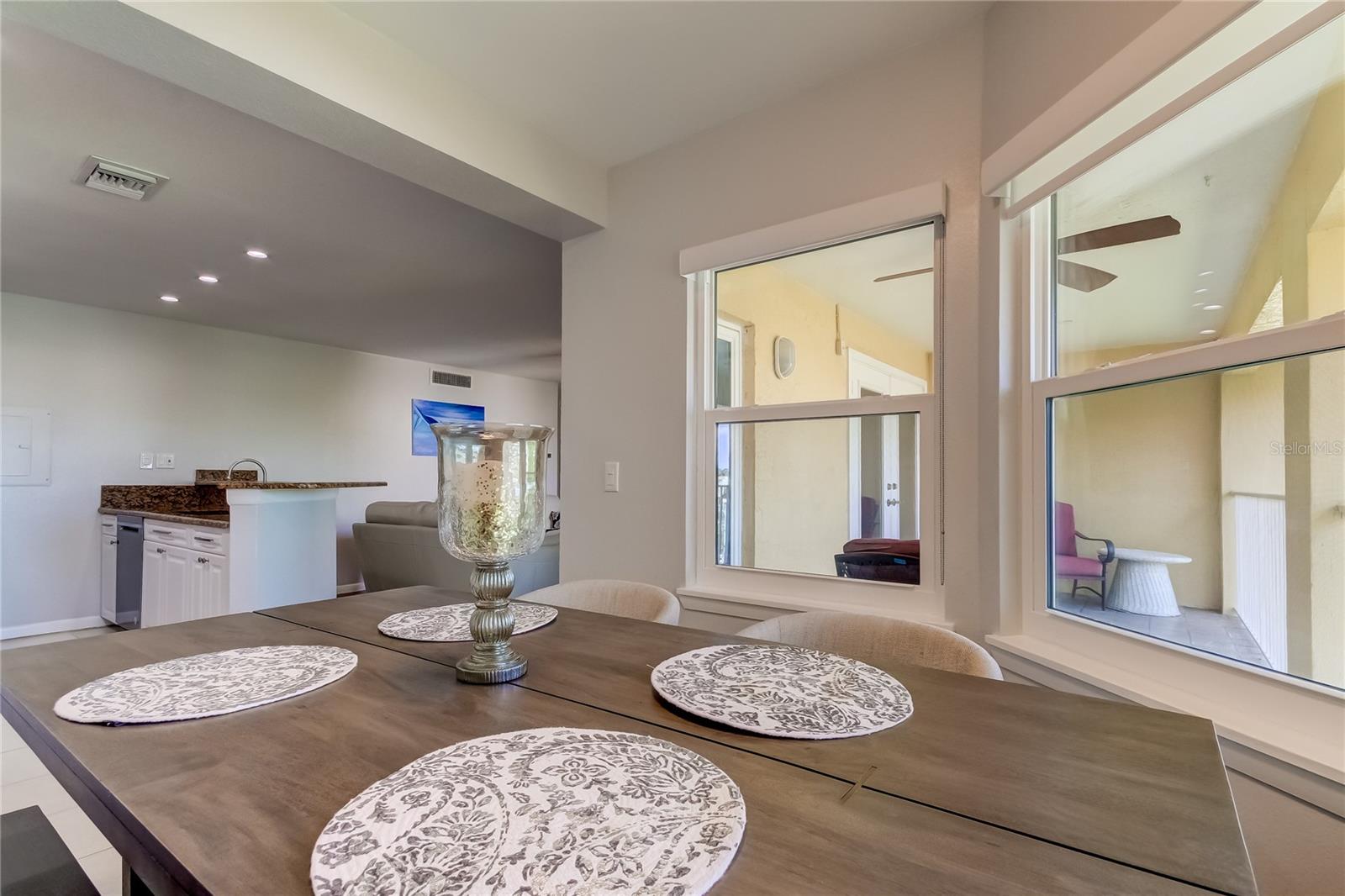 1125 PINELLAS BAYWAY S #304, ST PETERSBURG, FL, 33715