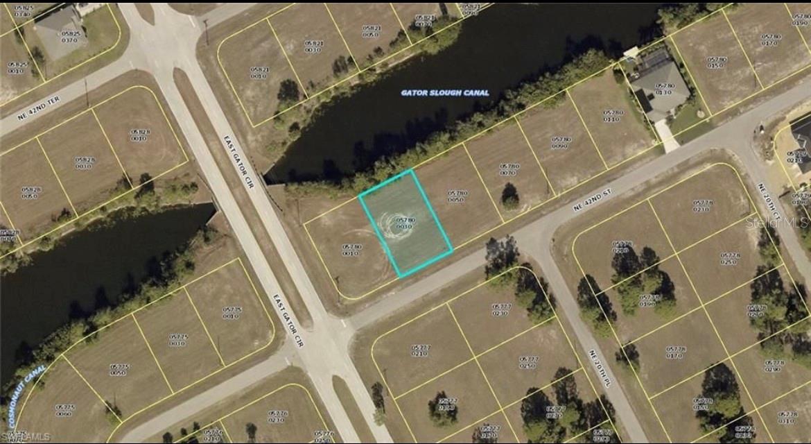 2005 NE 42ND ST, CAPE CORAL, FL, 33909