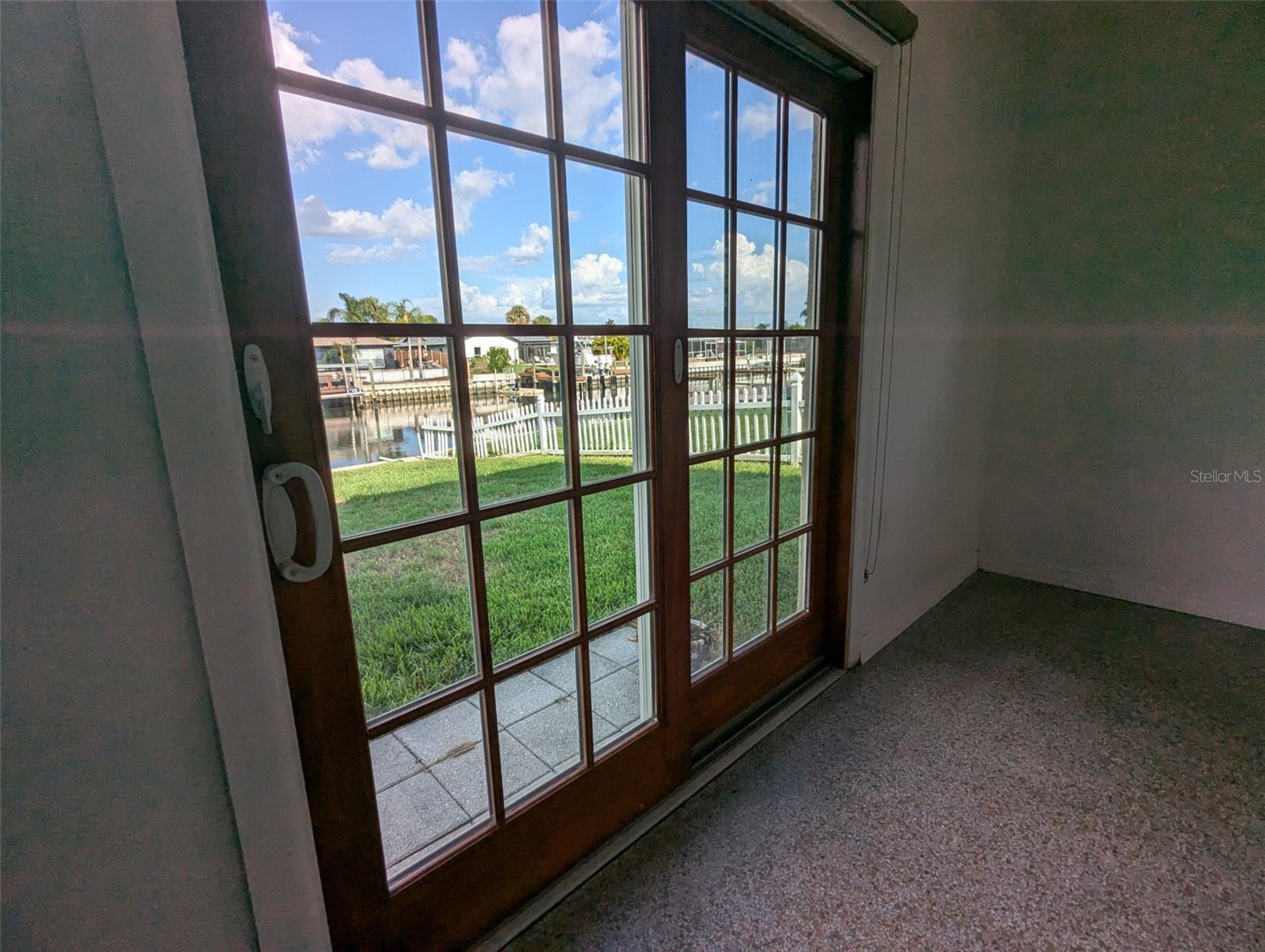 3931 E EDEN ROC CIR, TAMPA, FL, 33634