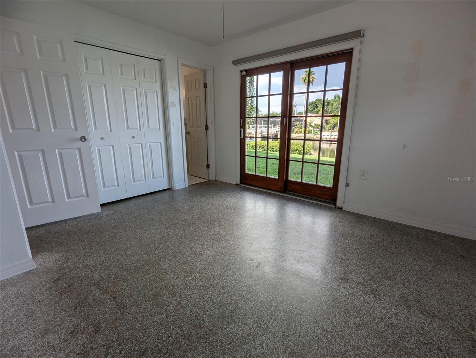 3931 E EDEN ROC CIR, TAMPA, FL, 33634