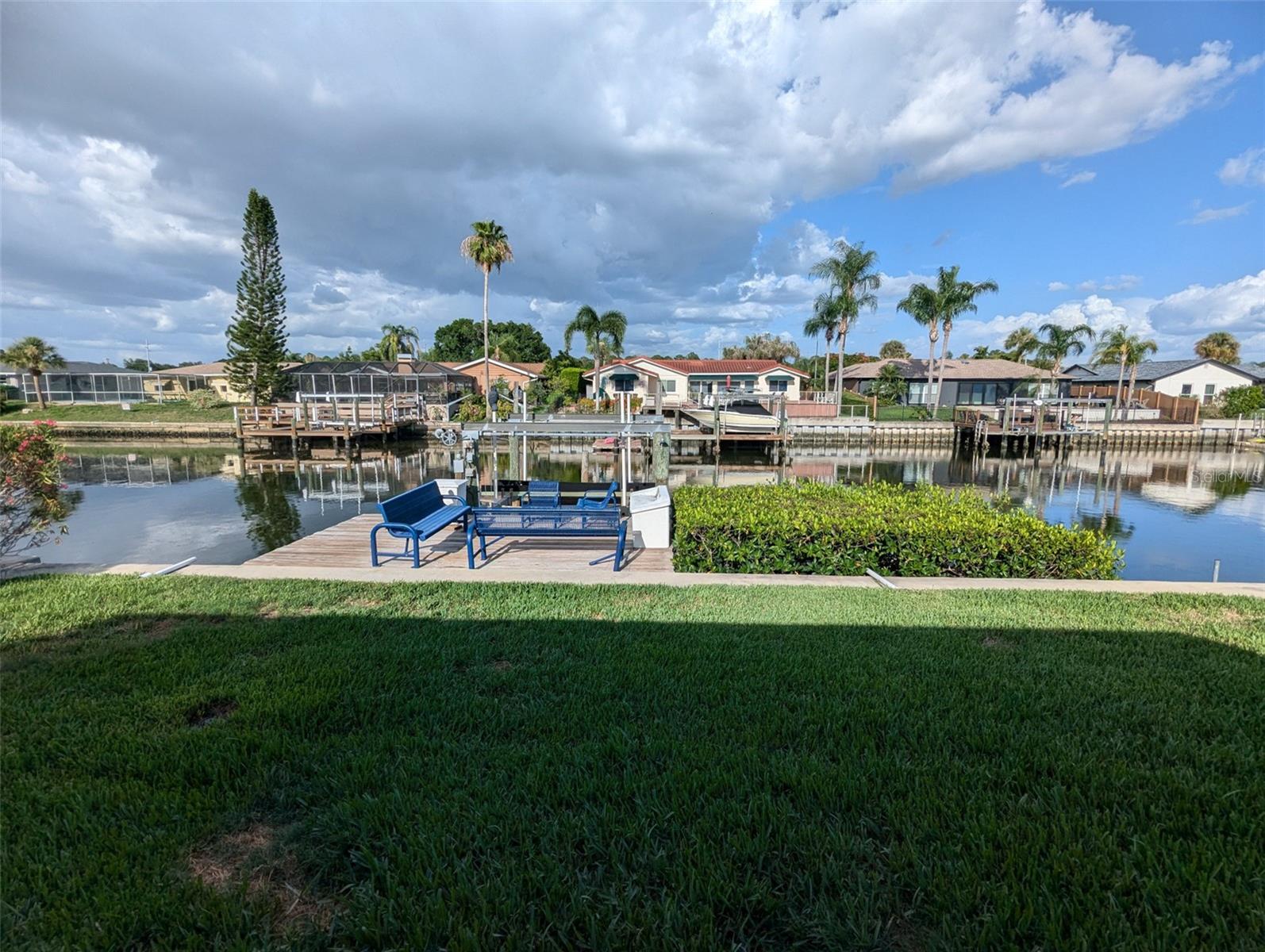 3931 E EDEN ROC CIR, TAMPA, FL, 33634