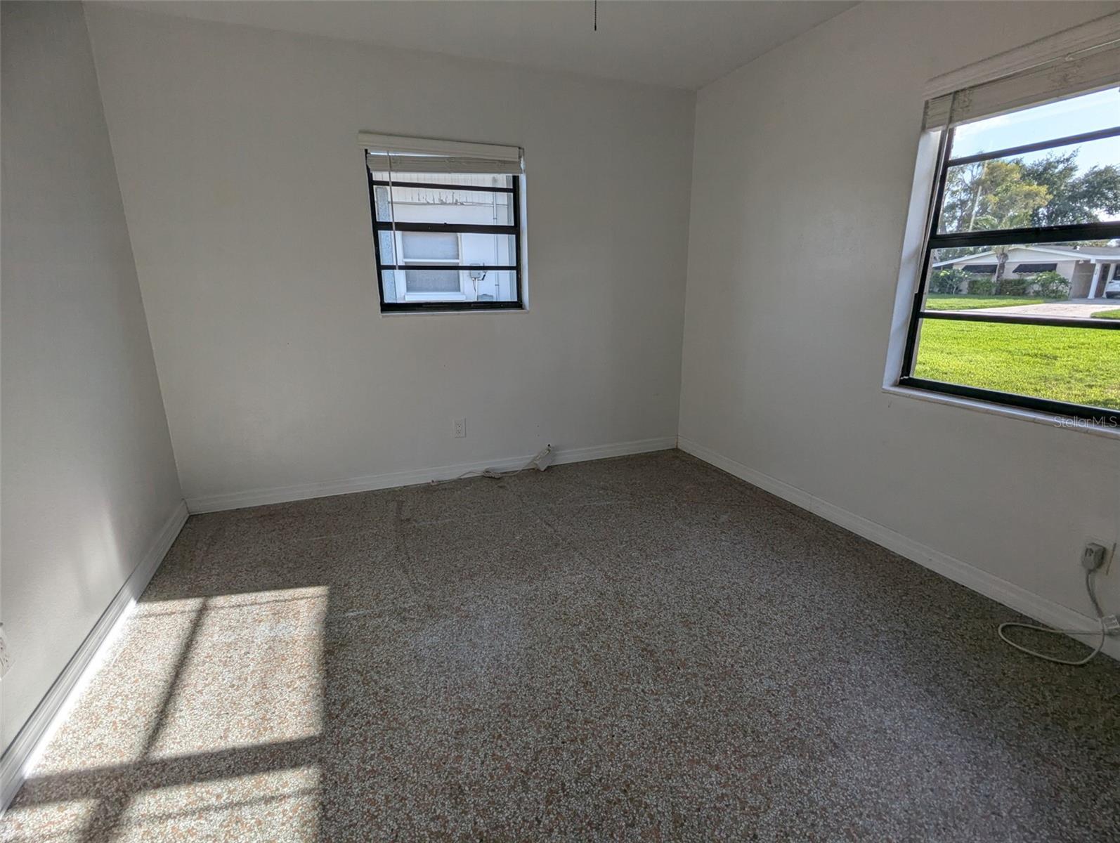 3931 E EDEN ROC CIR, TAMPA, FL, 33634