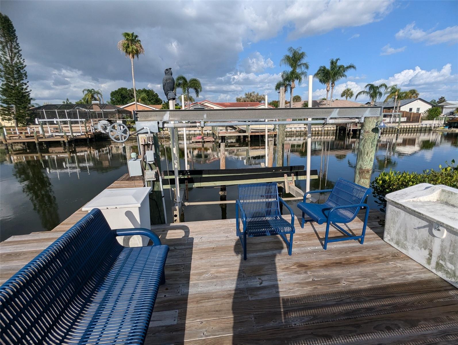 3931 E EDEN ROC CIR, TAMPA, FL, 33634