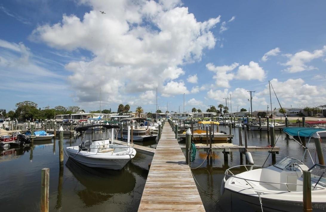 6916 E BAYOU LN, BRADENTON, FL, 34207