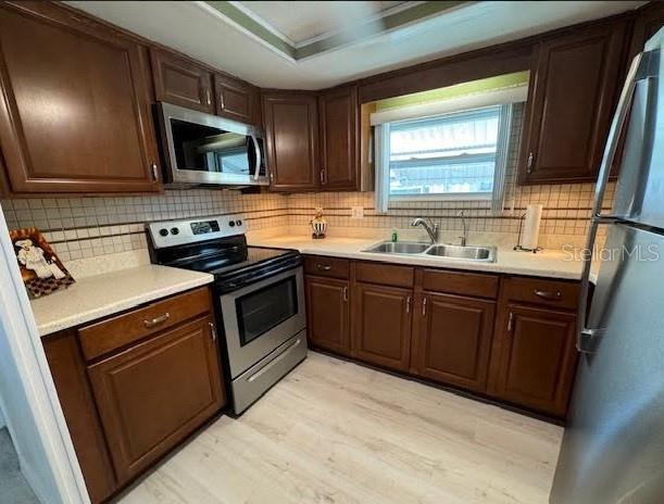 6916 E BAYOU LN, BRADENTON, FL, 34207