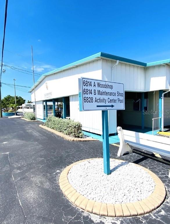 6916 E BAYOU LN, BRADENTON, FL, 34207