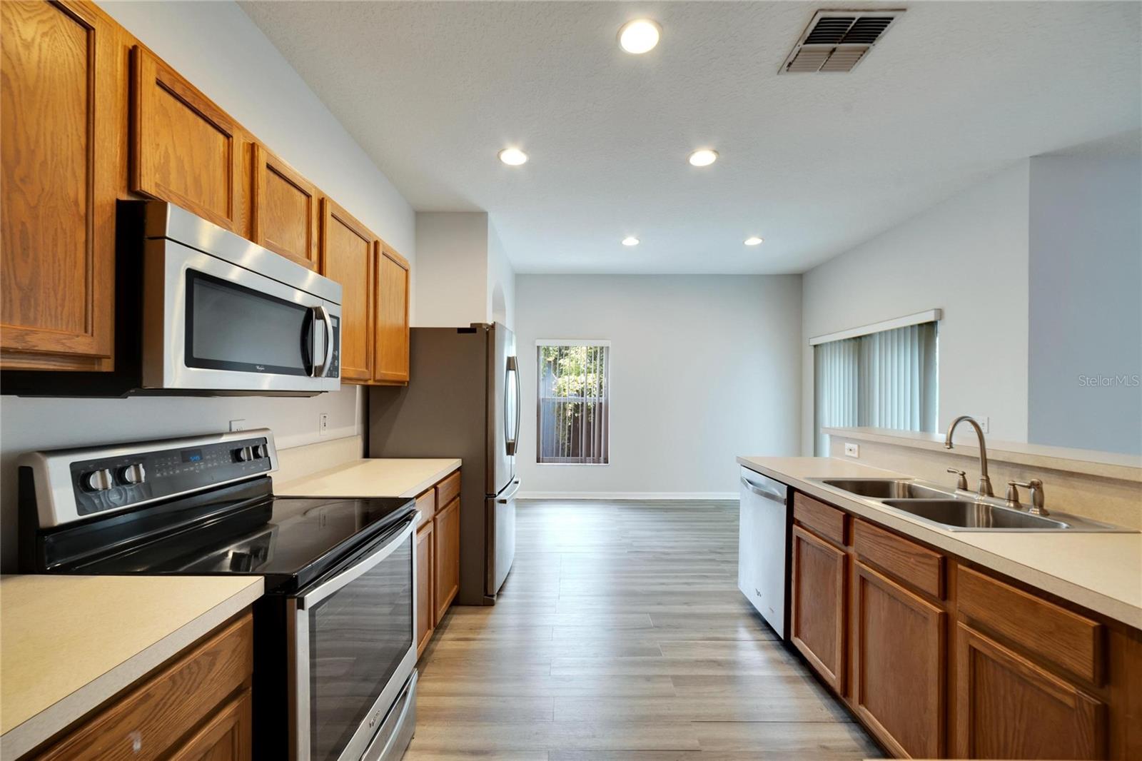 803 PARSONS POINTE ST, SEFFNER, FL, 33584