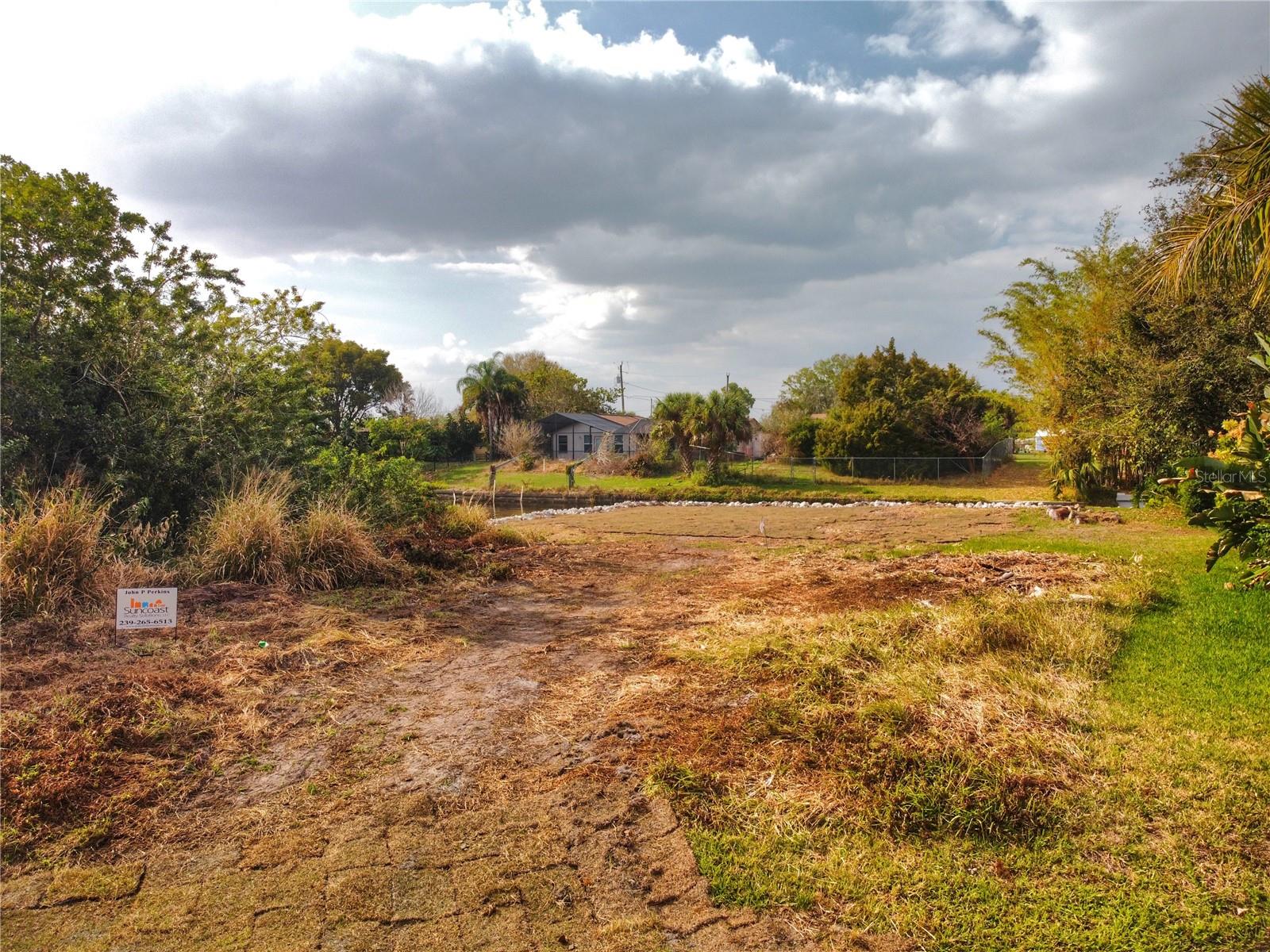 3295 PEACE RIVER DR, PUNTA GORDA, FL, 33983