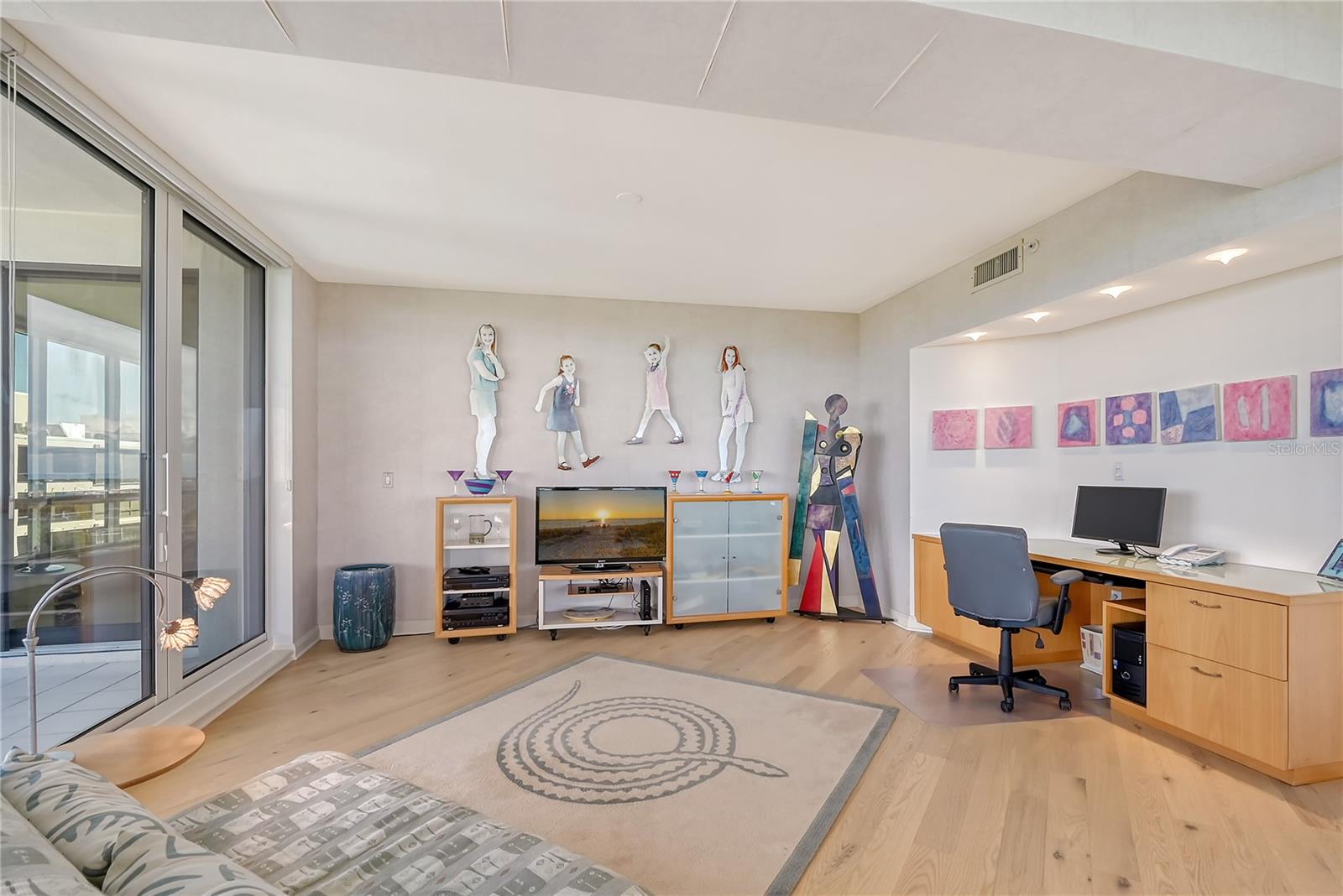 545 SANCTUARY DR #B806, LONGBOAT KEY, FL, 34228