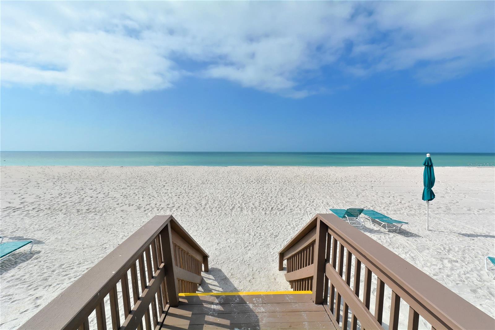 545 SANCTUARY DR #B806, LONGBOAT KEY, FL, 34228