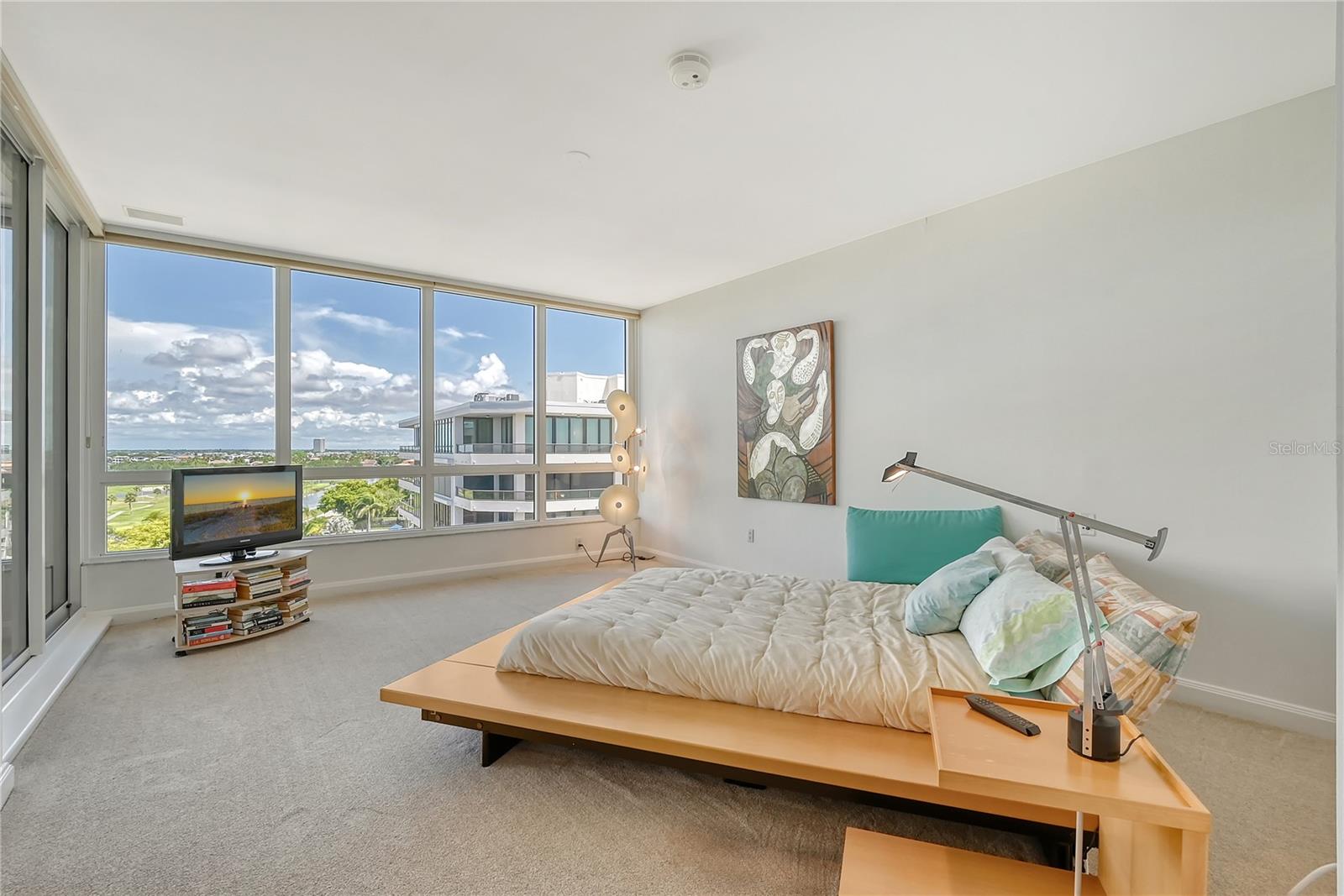 545 SANCTUARY DR #B806, LONGBOAT KEY, FL, 34228