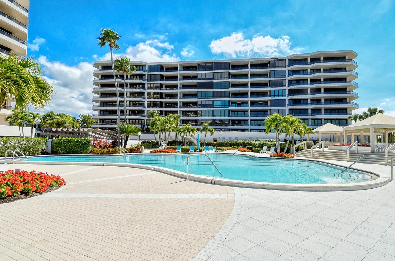 545 SANCTUARY DR #B806, LONGBOAT KEY, FL, 34228