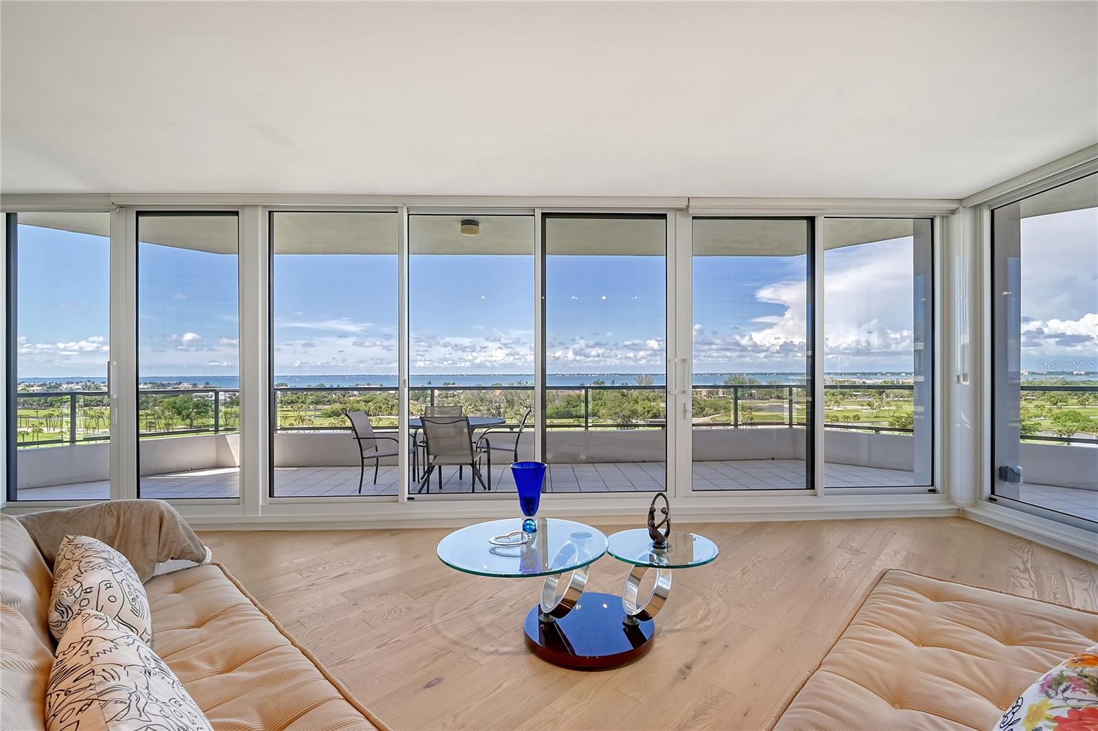 545 SANCTUARY DR #B806, LONGBOAT KEY, FL, 34228