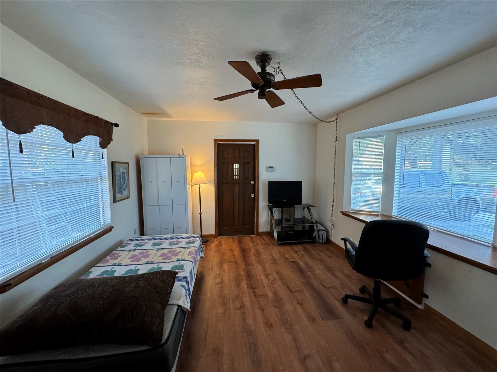 A4614571 Property Photo