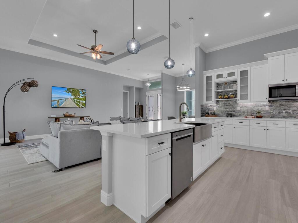 287 MARINER LN, ROTONDA WEST, FL, 33947