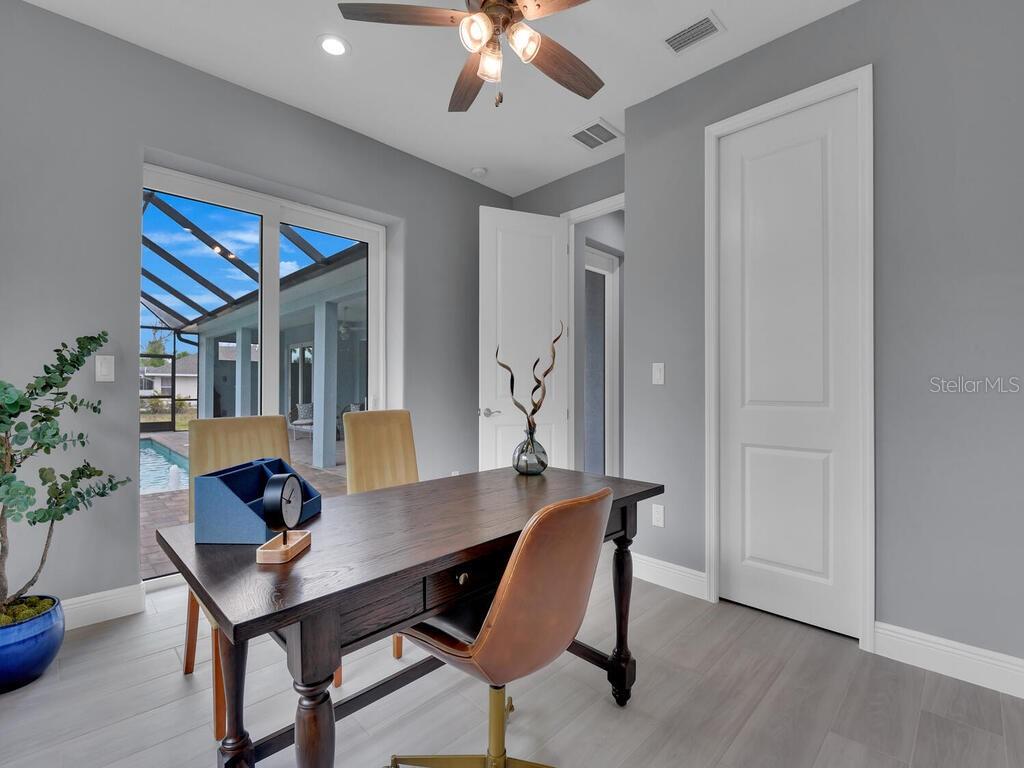 287 MARINER LN, ROTONDA WEST, FL, 33947