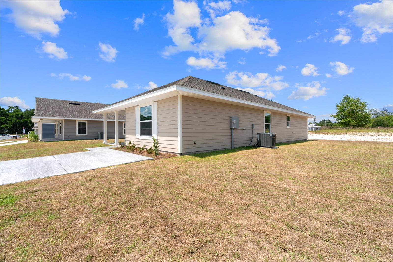 1879 N ROBERTS TRL, BELL, FL, 32619
