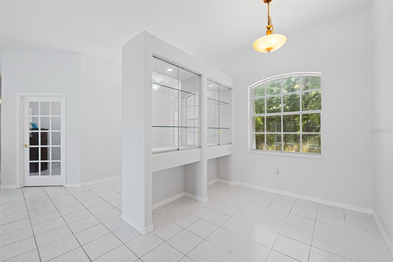 10463 YELLOWLEGS AVE, WEEKI WACHEE, FL, 34614