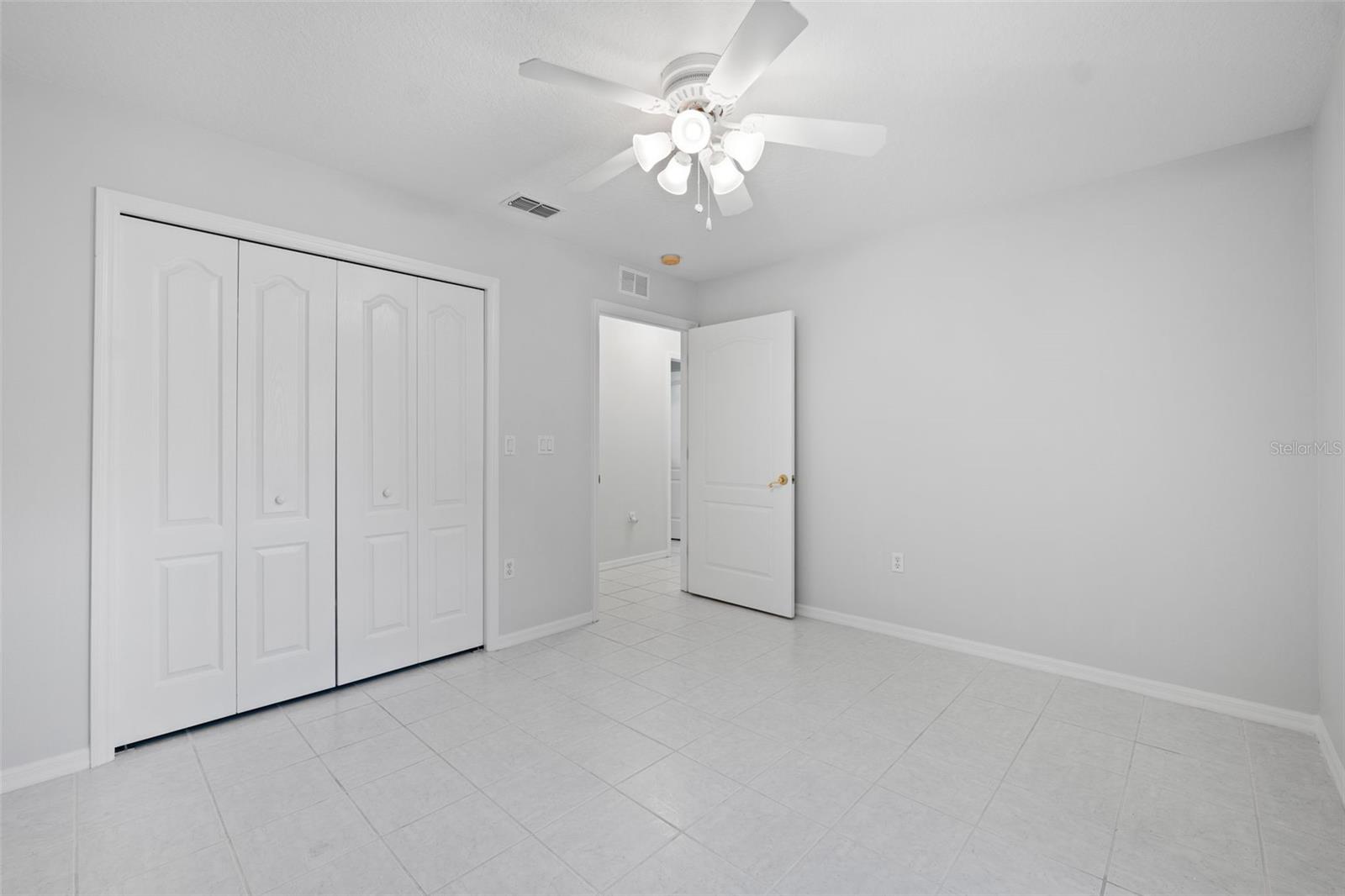 10463 YELLOWLEGS AVE, WEEKI WACHEE, FL, 34614