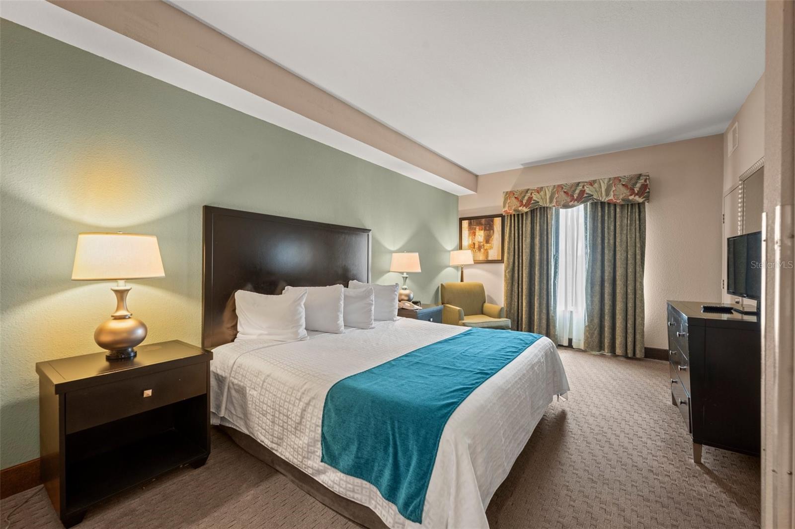 8303 PALM PKWY #113, ORLANDO, FL, 32836